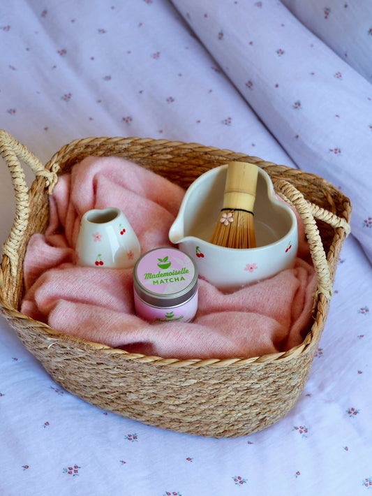 🌸🍒 Coffret Cherry Blossom + support à Chasen OFFERT - Mademoiselle Matcha